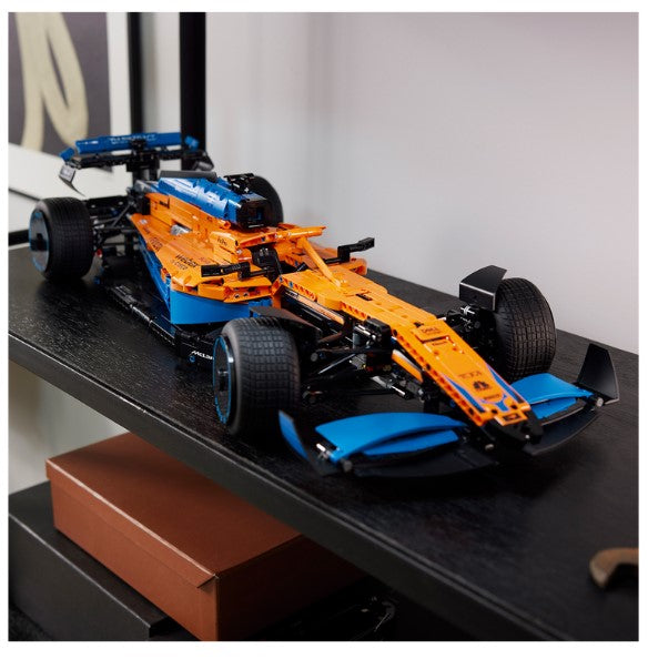 LEGO Technic 42141 : McLaren Formula 1™ Race Car