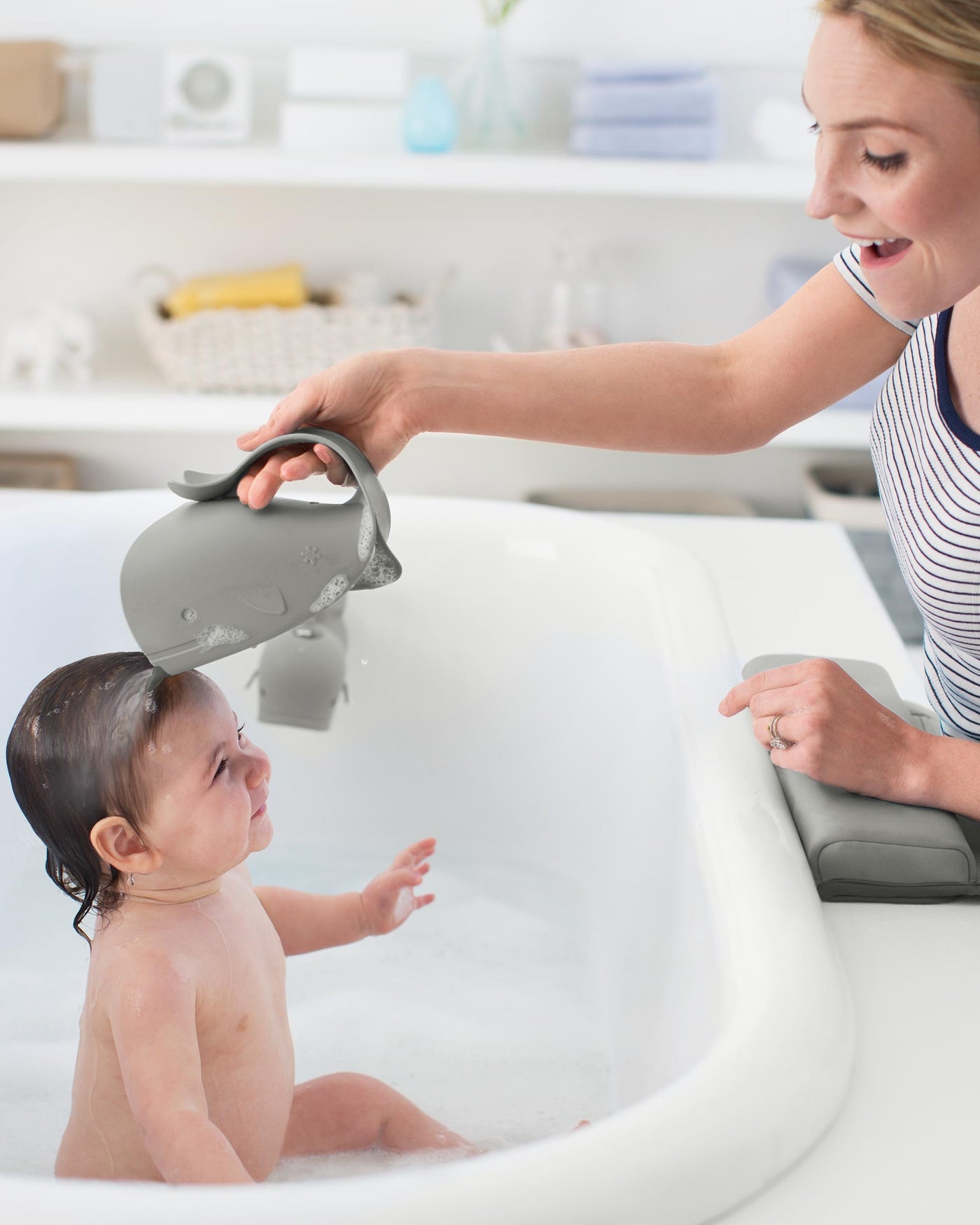 Moby Bathtime Essentials Kit - Grey | Skip Hop