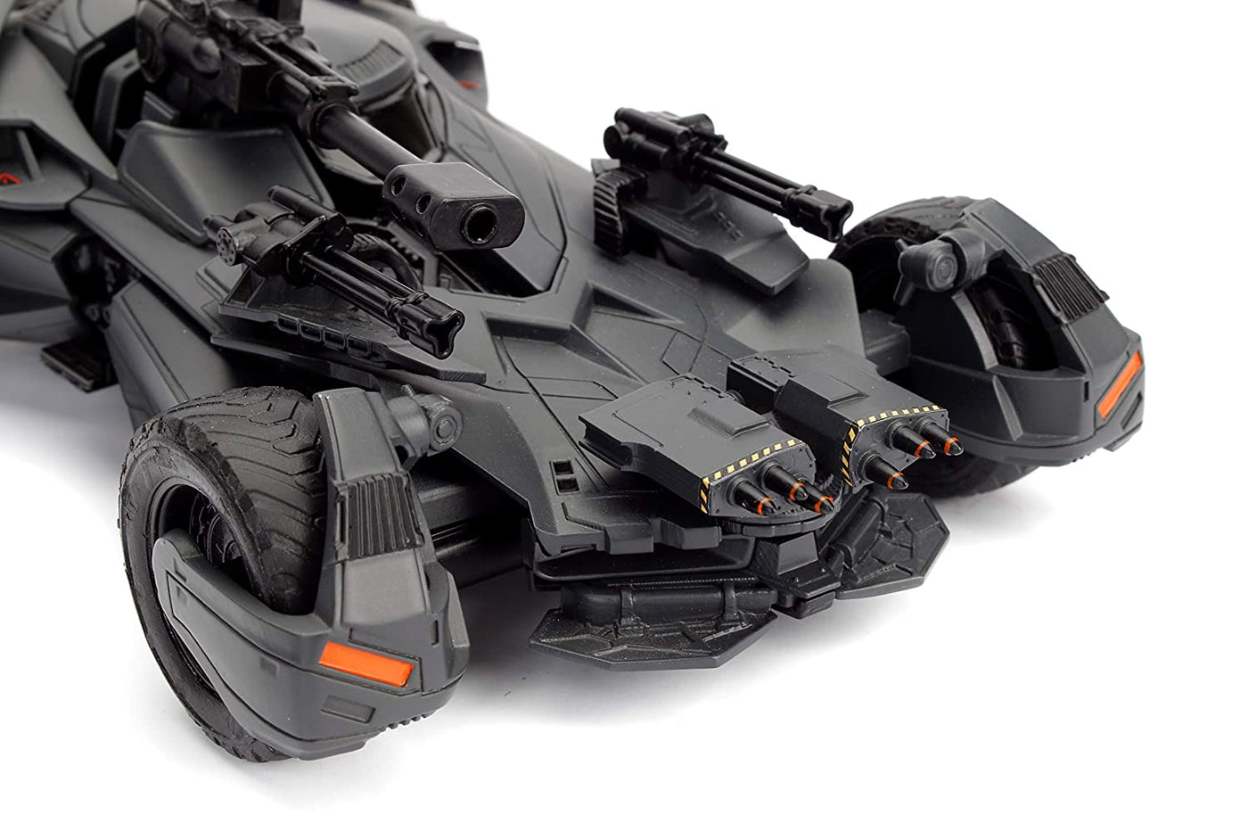 Justice League Batmobile & Batman (1:24 Scale) | Jada Toys