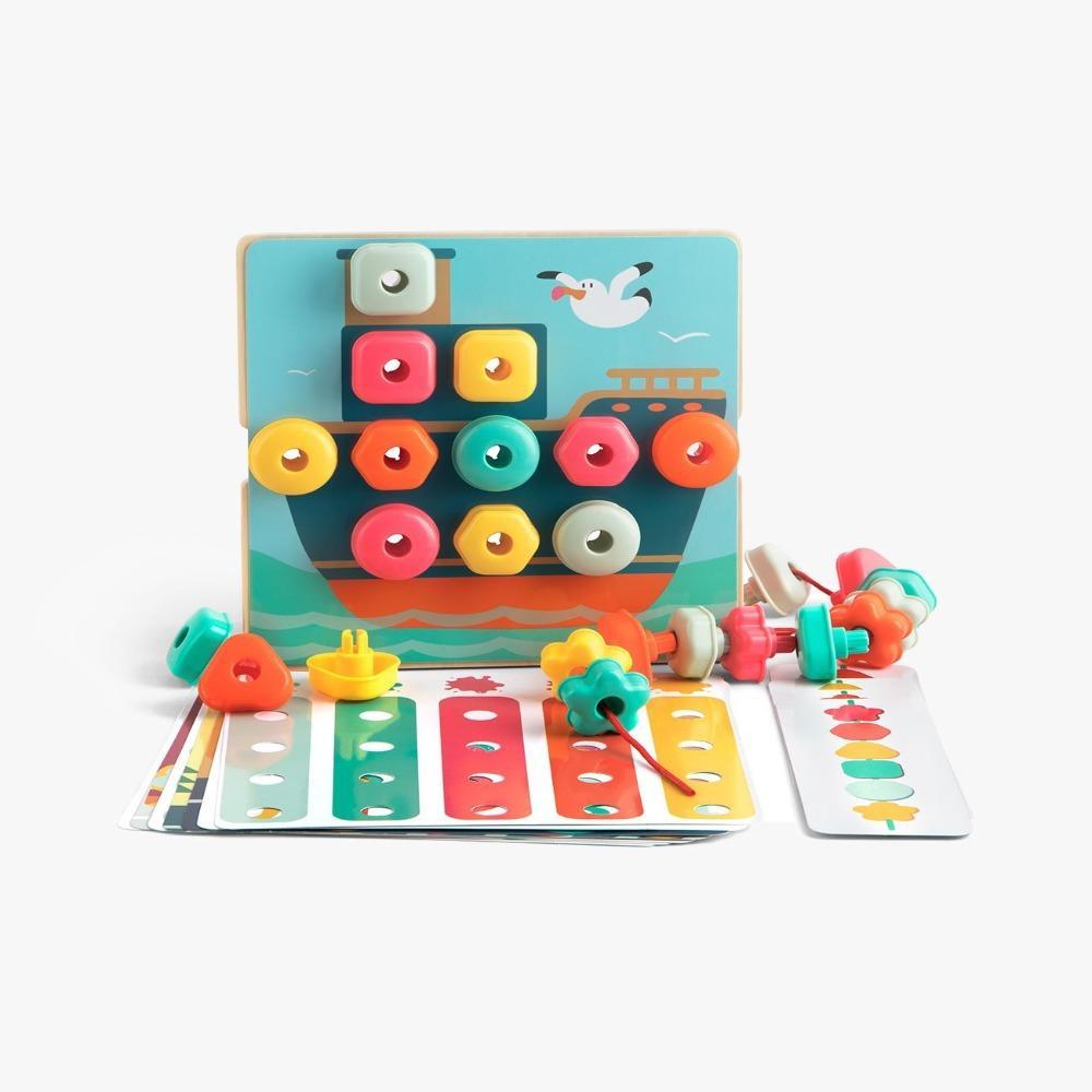 Rainbow Stacking Sequencing Box